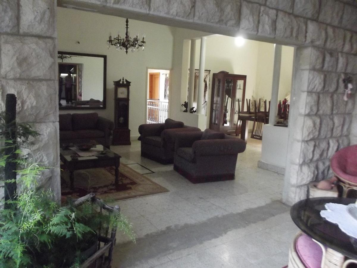 Mresty Guest House Mtolle Esterno foto